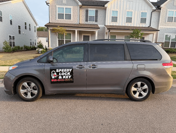 Speedy Lock & Key service van - gray